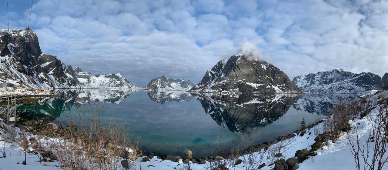 Villa Koselig Nyrestaurert Hus Med Flott Utsikt! Reine Exterior foto